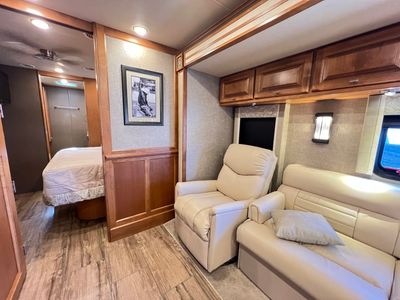 2019 Tiffin ALLEGRO - Photo 16