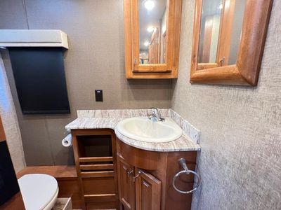 2019 Tiffin ALLEGRO - Photo 17