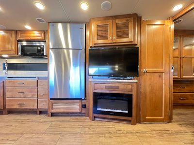 2019 Tiffin ALLEGRO - Photo 8