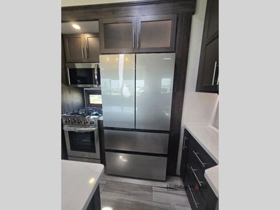 2025 Keystone Fuzion - Photo 11