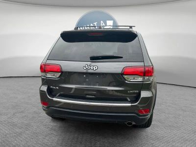 2020 Jeep Grand Cherokee — detail view