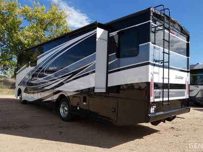 2025 Winnebago Sunstar - Photo 4