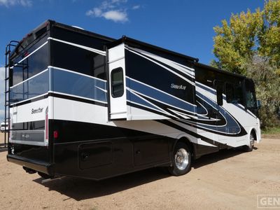 2025 Winnebago Sunstar - Photo 3