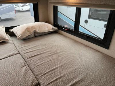 2027 Thor Motor Coach MAGNITUDE GRAND — photo 25 view
