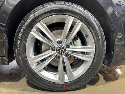 2024 Volkswagen Jetta — photo 16 view
