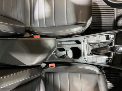 2024 Volkswagen Jetta — photo 13 view