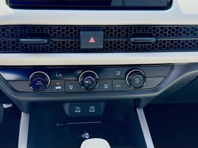 2026 Honda HR-V — photo 14 view
