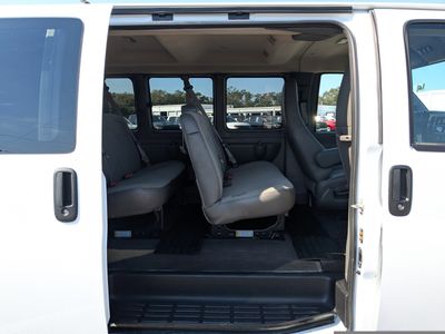 2025 GMC Savana 3500 - Photo 13