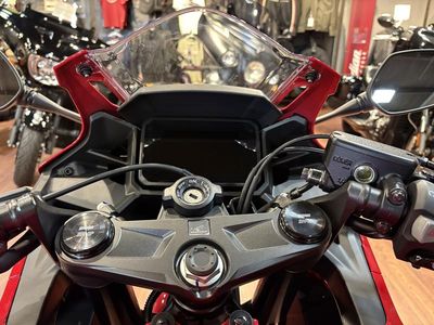 2025 Honda CBR500R - Photo 15
