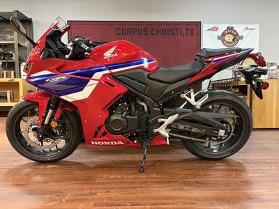 2025 Honda CBR500R - Photo 6