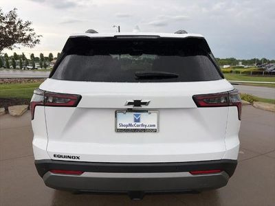 2026 Chevrolet Equinox — photo 21 view