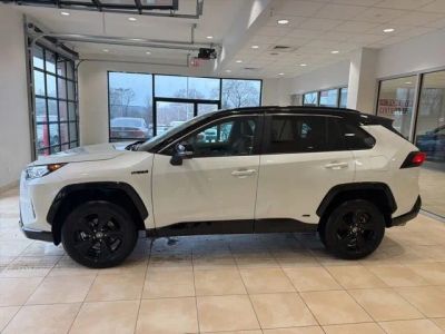 2021 Toyota RAV4 Hybrid XSE - Photo 3