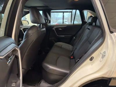 2021 Toyota RAV4 Hybrid XSE - Photo 14