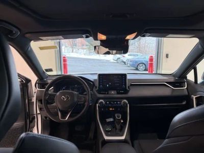 2021 Toyota RAV4 Hybrid XSE - Photo 15
