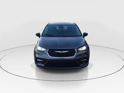 2023 Chrysler Pacifica — side profile view