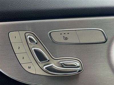2019 Mercedes-Benz C-Class - Photo 19