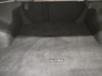 2024 Nissan Altima — photo 11 view