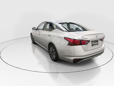 2024 Nissan Altima — detail view