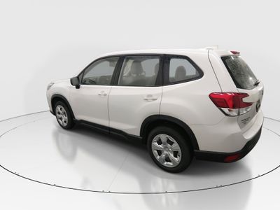 2023 Subaru Forester - Photo 4