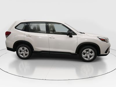 2023 Subaru Forester - Photo 8