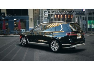 2026 BMW X7 xDrive40i - Photo 2