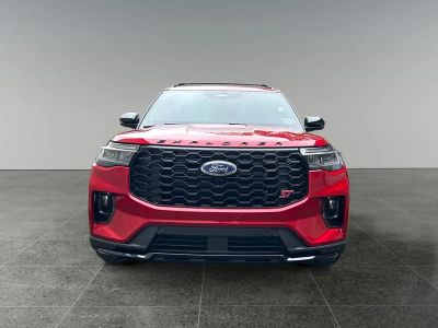 2025 Ford Explorer — side profile view