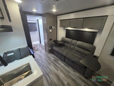 2025 Jayco Jay Feather — photo 20 view