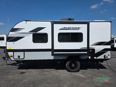 2025 Jayco Jay Feather — photo 10 view