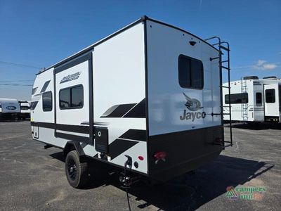 2025 Jayco Jay Feather — photo 9 view