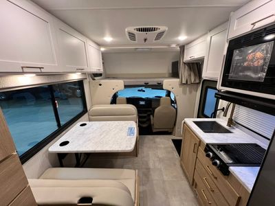 2026 Thor Motor Coach CHATEAU - Photo 3