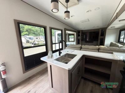 2027 Grand Design Reflection — photo 7 view