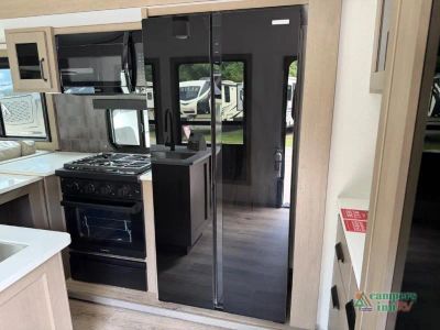 2027 Grand Design Reflection — photo 16 view