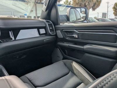 2026 Ram 1500 — photo 17 view