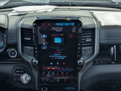 2026 Ram 1500 — photo 18 view