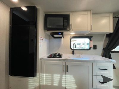 2026 Jayco Jay Flight SLX - Photo 12
