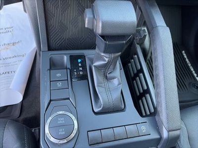2025 Toyota Tacoma - Photo 18