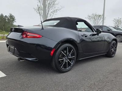 2026 Mazda MX-5 Miata — photo 11 view
