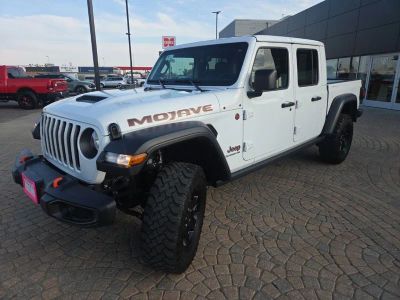 2022 Jeep Gladiator Mojave in Bright White Clearcoat — front three-quarter view