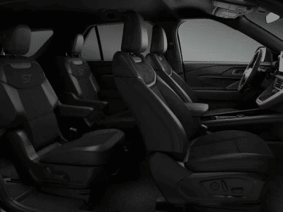 2026 Ford Explorer — photo 7 view