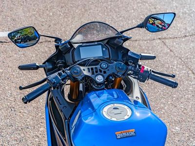 2026 Yamaha YZF-R3 - Photo 8