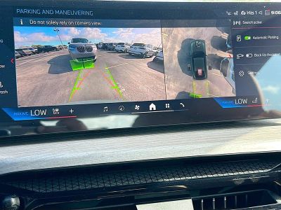 2026 BMW i4 — photo 11 view