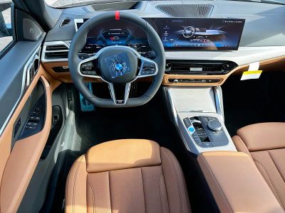 2026 BMW i4 — photo 17 view