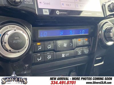 2020 Toyota 4Runner - Photo 25