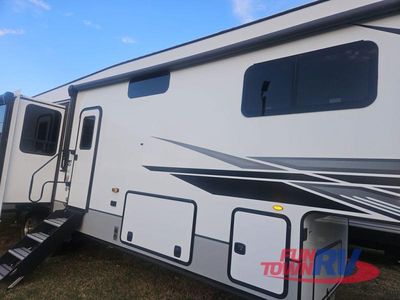 2023 KZ Durango - Photo 14