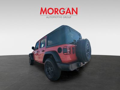 2026 Jeep Wrangler - Photo 6