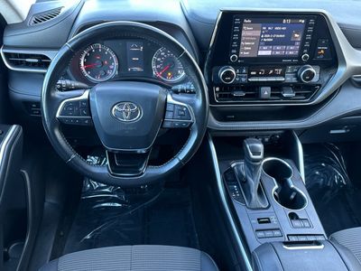 2021 Toyota Highlander - Photo 15