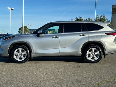 2021 Toyota Highlander - Photo 9