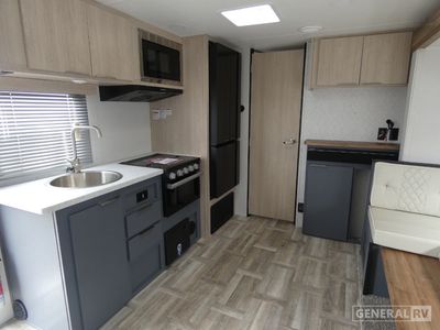2025 Prime Time RV Tracer LE - Photo 7