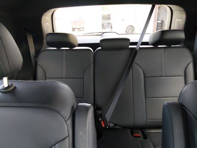 2024 GMC Acadia - Photo 17