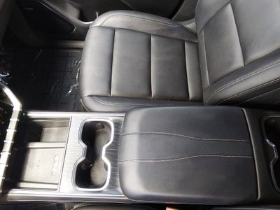 2024 GMC Acadia - Photo 20